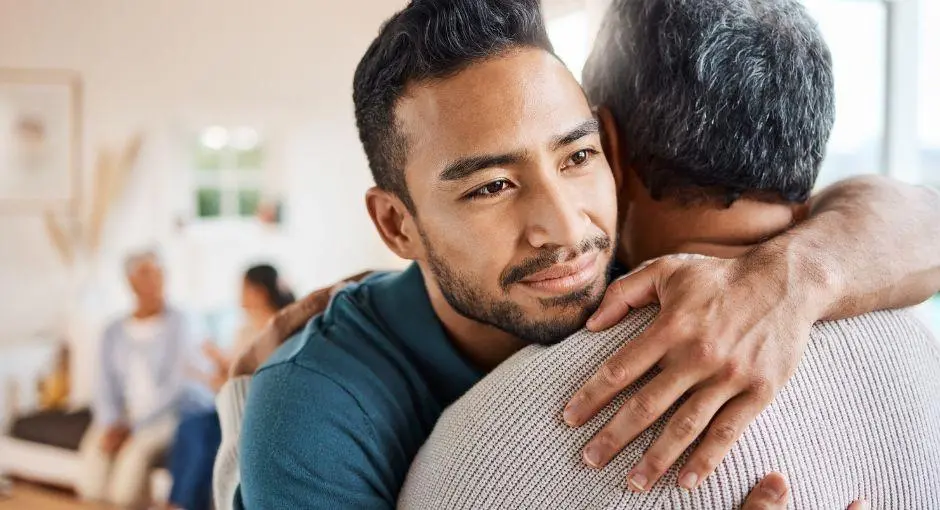 Vivir con incertidumbre: Consejos para quien tiene padres con la enfermedad de Parkinson